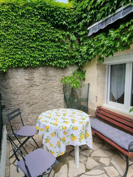 Maison Ideale Pour Une Famille Carcasona Exterior foto
